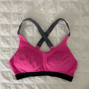 Victoria Sport VSX Sports Bra